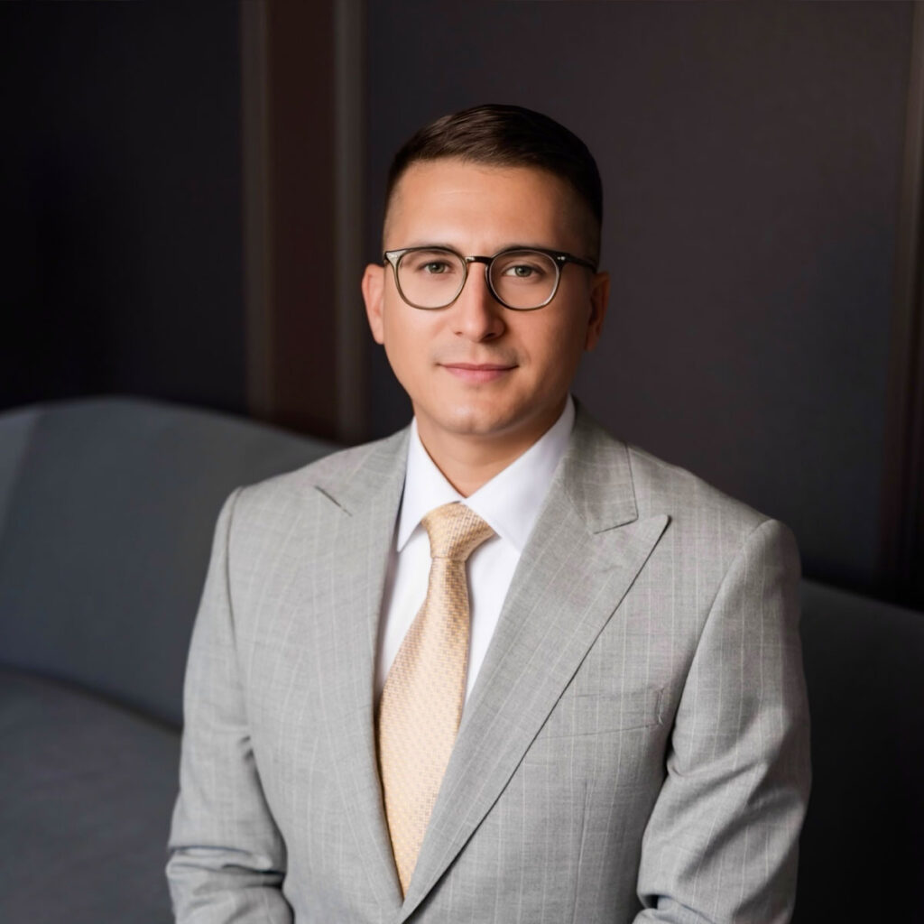 CHRISTIAN LUCIANO SANTIAGO